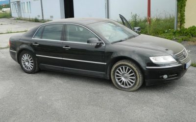 Преузимање моторног возила „Wolksvagen Phaeton“